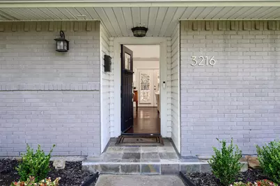 3216 Townsend Drive, Dallas, TX 75229 - Photo 3