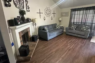 118 London Ln, Glenn Heights, TX 75154 - Photo 3