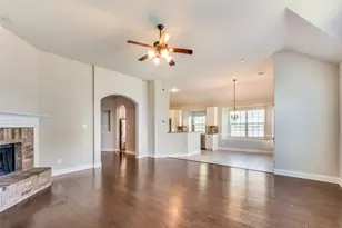 2812 Pino, Grand Prairie, TX 75054 - Photo 7