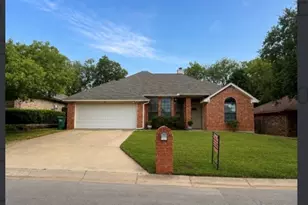 1109 Brittany Dr, Denton, TX 76209 - Photo 1