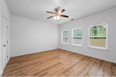 918 W Ford Street, Denison, TX 75020 - Photo 13
