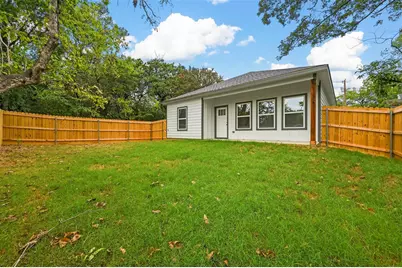 918 W Ford Street, Denison, TX 75020 - Photo 21