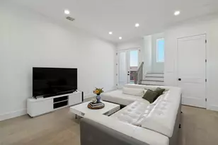145 N Henderson Ave, Dallas, TX 75214 - Photo 17