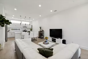 145 N Henderson Ave, Dallas, TX 75214 - Photo 11