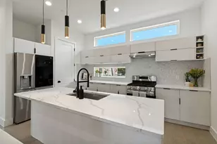 145 N Henderson Ave, Dallas, TX 75214 - Photo 23