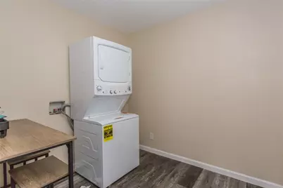 2669 Marfa Avenue, Dallas, TX 75216 - Photo 9