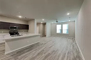 1312 Creekbank Dr, McKinney, TX 75071 - Photo 5