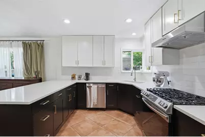 1430 S Montreal Avenue, Dallas, TX 75208 - Photo 21
