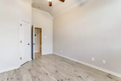 315 Castle Hill Drive, Burleson, TX 76028 - Photo 21