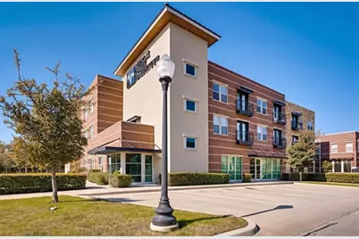 1000 Lipscomb Street #304, Fort Worth, TX 76104 - Photo 1