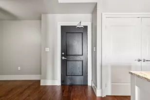 1000 Lipscomb St, Fort Worth, TX 76104 - Photo 13