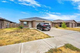 6011 Amelia Earhart Blvd, Killeen, TX 76543 - Photo 29