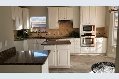 17635 Millwood Place, Dallas, TX 75287 - Photo 15