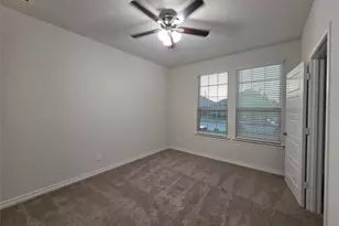 10108 Boxwood Wy, Aubrey, TX 76227 - Photo 5