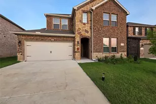 10108 Boxwood Wy, Aubrey, TX 76227 - Photo 1