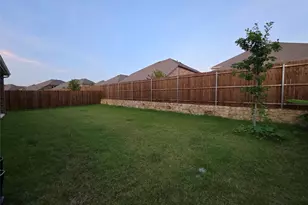 10108 Boxwood Wy, Aubrey, TX 76227 - Photo 37