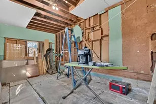 4215 Cicero St, Dallas, TX 75216 - Photo 23