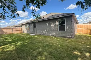 436 Sambal Dr, Fort Worth, TX 76140 - Photo 3