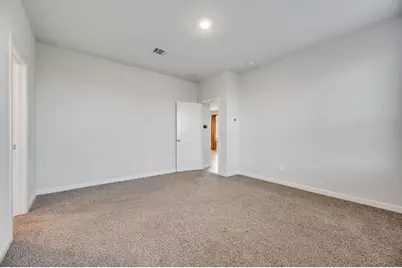 9621 Catclaw Terrace, Fort Worth, TX 76036 - Photo 11