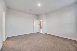 9621 Catclaw Ter, Fort Worth, TX 76036 - Photo 11