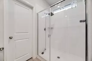 9621 Catclaw Ter, Fort Worth, TX 76036 - Photo 13