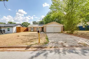 1116 Woodbrook St, Arlington, TX 76011 - Photo 5