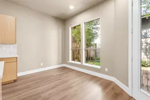 4923 Alcott St, Dallas, TX 75206 - Photo 9