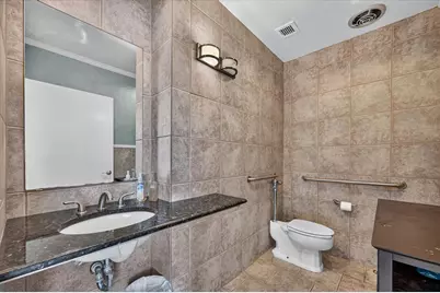 329 Centre Street, Dallas, TX 75208 - Photo 7