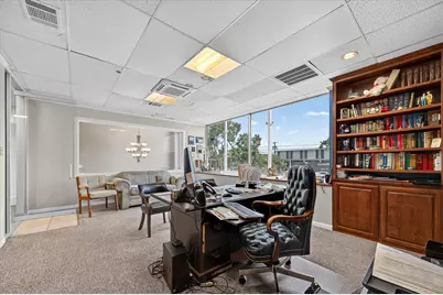 329 Centre Street, Dallas, TX 75208 - Photo 27