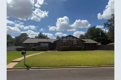 600 Mountain Lake Drive, Woodway, TX 76712 - Photo 1
