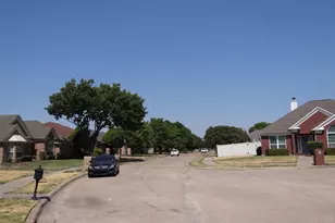 1329 Woodthorpe Dr, Mesquite, TX 75181 - Photo 5