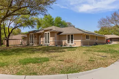 1410 Adam Place, DeSoto, TX 75115 - Photo 3