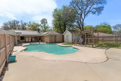1410 Adam Place, DeSoto, TX 75115 - Photo 25