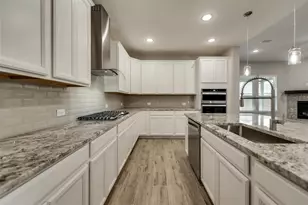 2621 Strand Ln, McKinney, TX 75071 - Photo 11