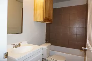 5105 Flamingo Rd, Fort Worth, TX 76119 - Photo 9