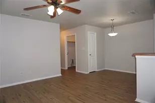 5105 Flamingo Rd, Fort Worth, TX 76119 - Photo 3