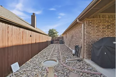 1432 Town Creek Circle, Weatherford, TX 76086 - Photo 31