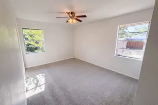 8540 Foxwood Ln, Dallas, TX 75217 - Photo 9