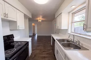 8540 Foxwood Ln, Dallas, TX 75217 - Photo 17
