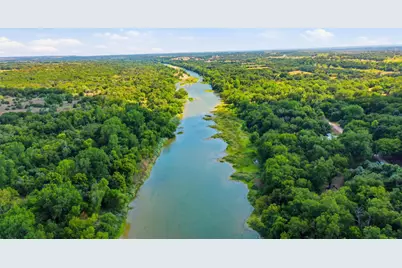 8704 Frontier Court, Granbury, TX 76048 - Photo 11
