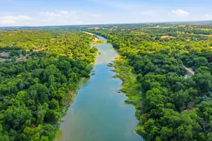 8704 Frontier Ct, Granbury, TX 76048 - Photo 11