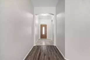 3604 Black Ranch Ct, Fort Worth, TX 76262 - Photo 5