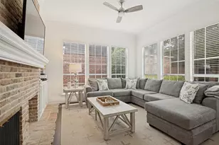 7 Carmarthen Ct, Dallas, TX 75225 - Photo 11