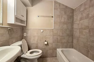 2223 Viewtop Ln, Arlington, TX 76012 - Photo 9
