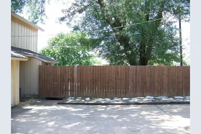 2223 Viewtop Lane #A, Arlington, TX 76012 - Photo 13