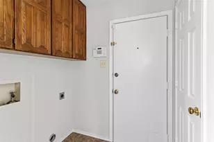 6403 Aires Dr, Arlington, TX 76001 - Photo 17