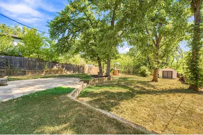 924 Wade Drive, Bedford, TX 76022 - Photo 33
