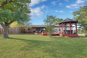452 E Pecan Tree Rd, Waxahachie, TX 75165 - Photo 21
