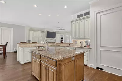 5144 Bellerive Drive, Dallas, TX 75287 - Photo 13