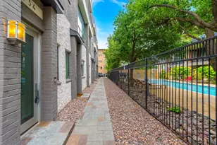 734 Cannen John Ln, Dallas, TX 75204 - Photo 3
